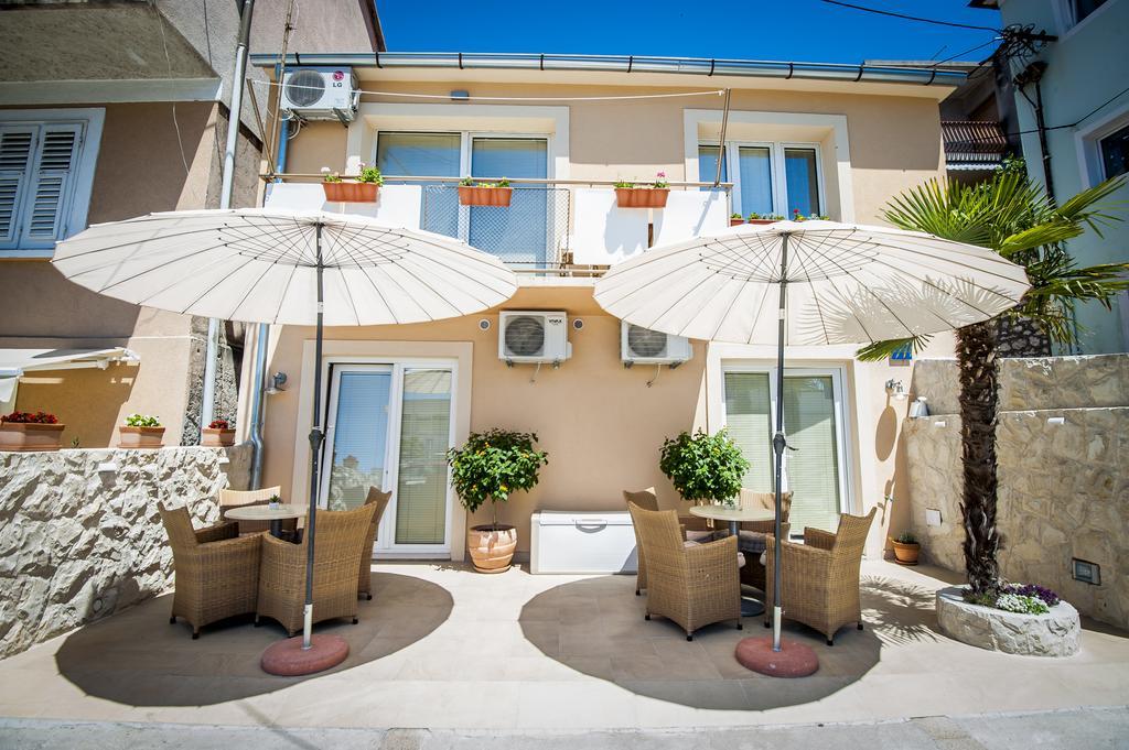 Sebenicum Apartment *